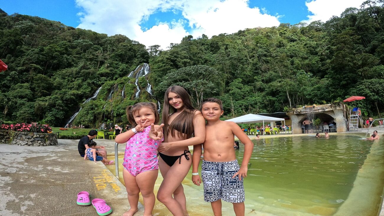 Plan Vuélese cuando quiera Parques temáticos 4 Días 3 Noches