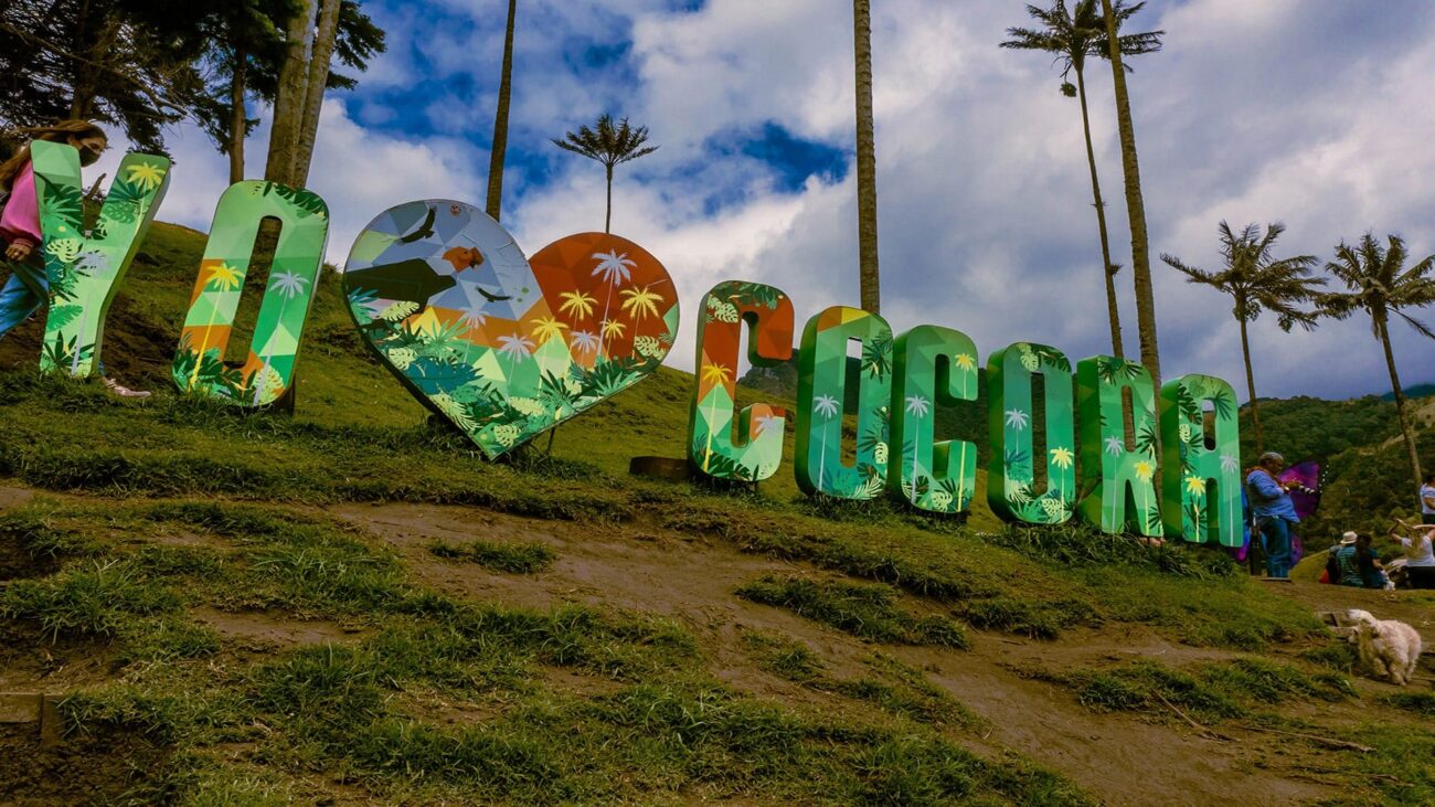 Plan Vuélese cuando quiera Parques temáticos 4 Días 3 Noches